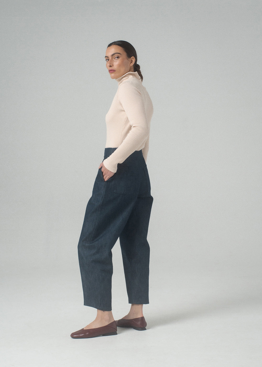 SAMPLE SALE - Curve Jean in Indigo Denim - SMALL / PETITE