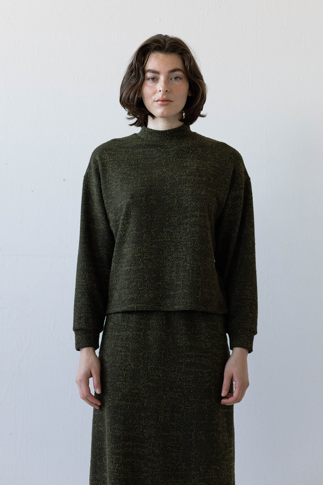 Mara Pullover in Moss Marl