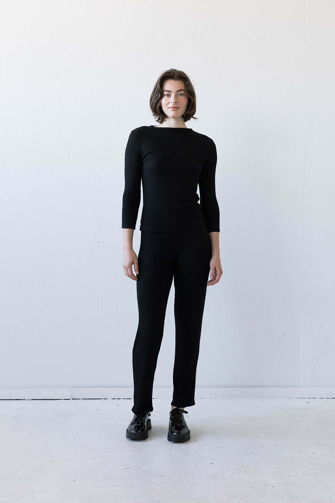 Elio Lounge Pant in Black Rib Knit