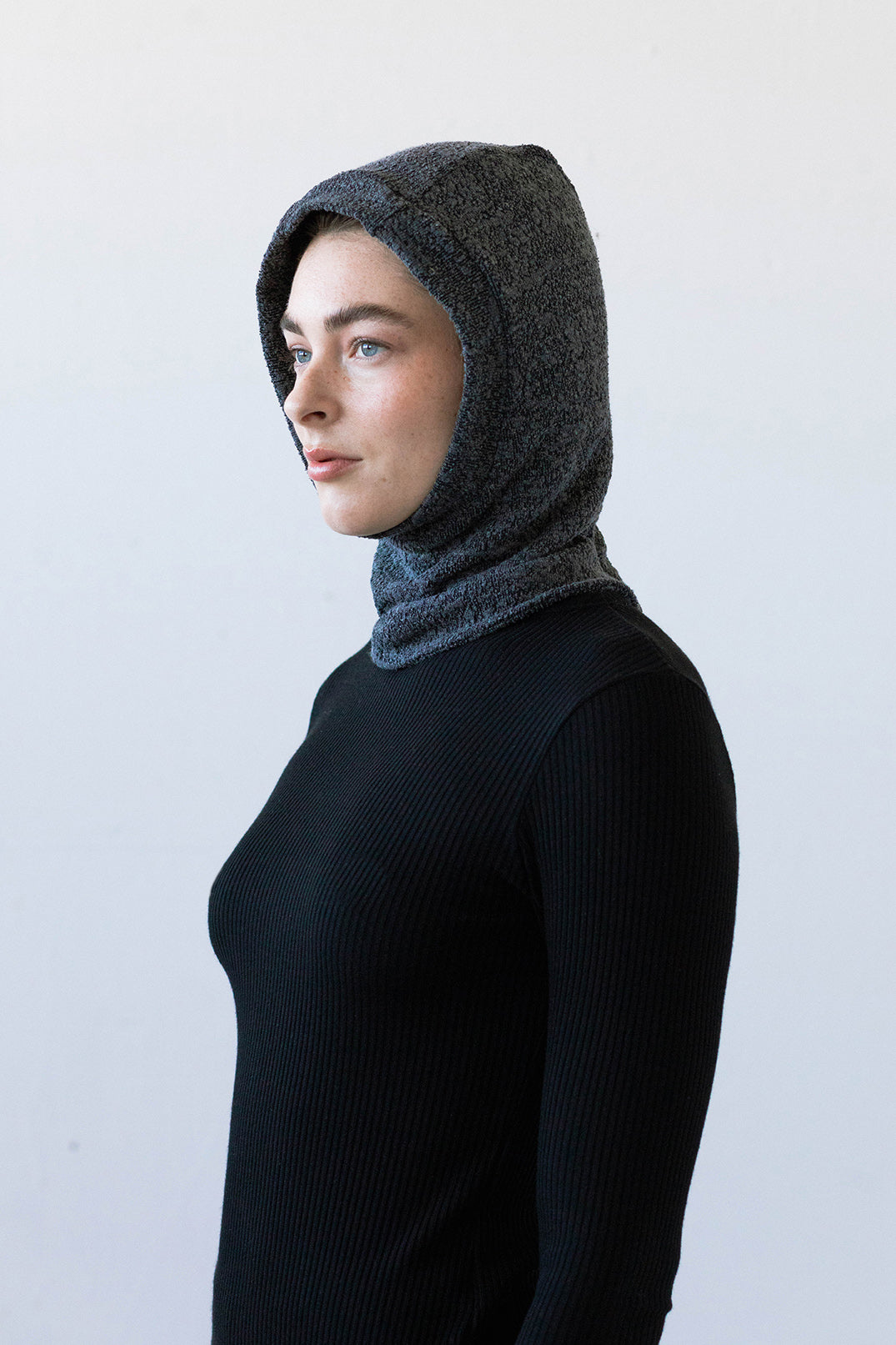 Lumi Balaclava in Charcoal Marl