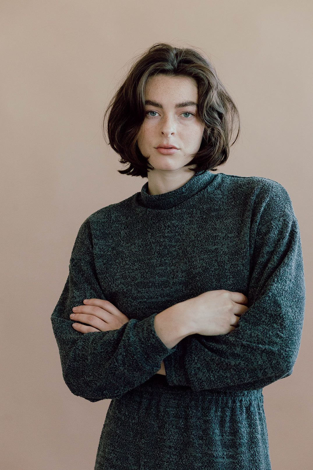 Mara Pullover in Charcoal Marl