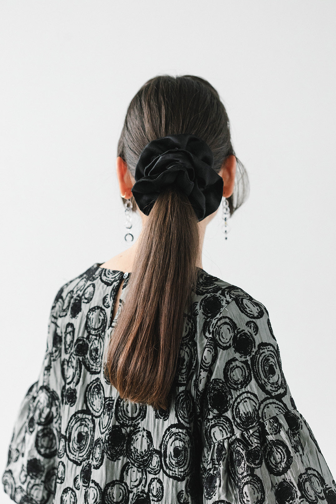 Ruffle Scrunchie in Liquid Black