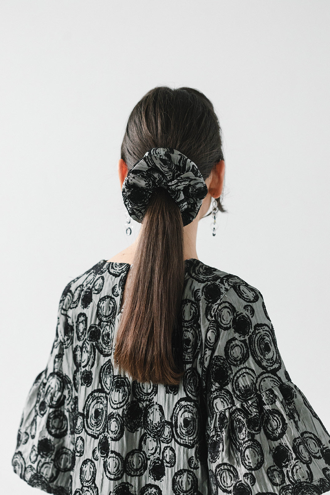 Ruffle Scrunchie in Stardust Jacquard