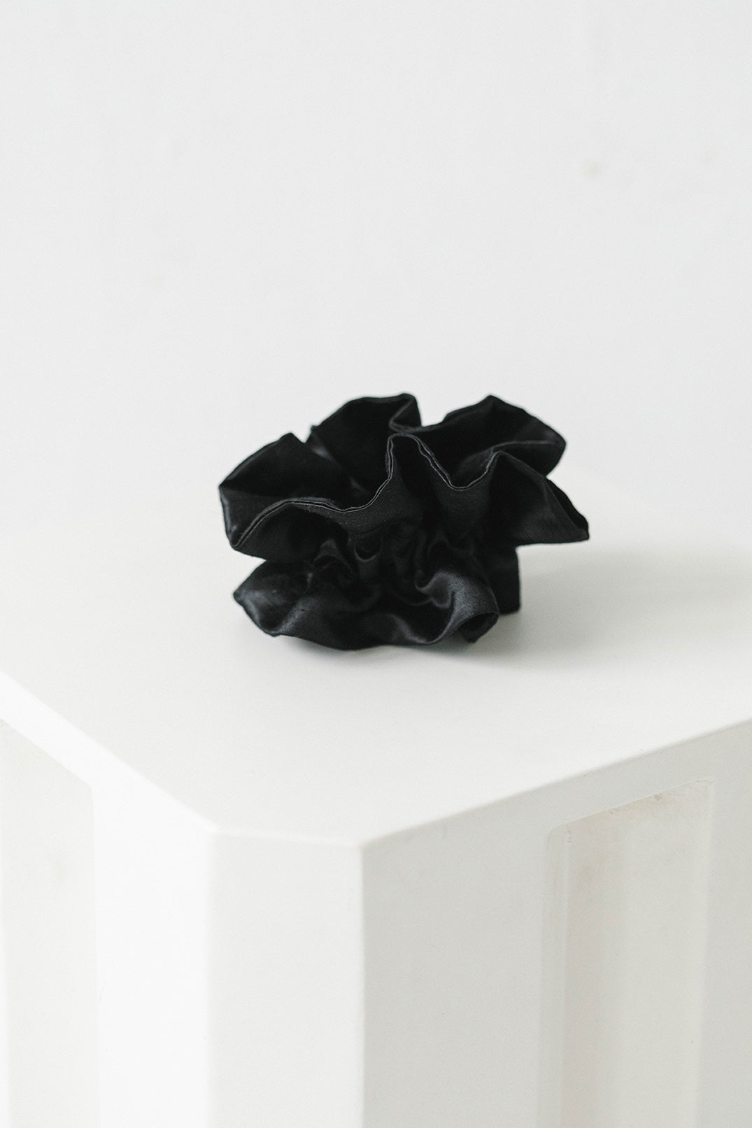 Ruffle Scrunchie Set