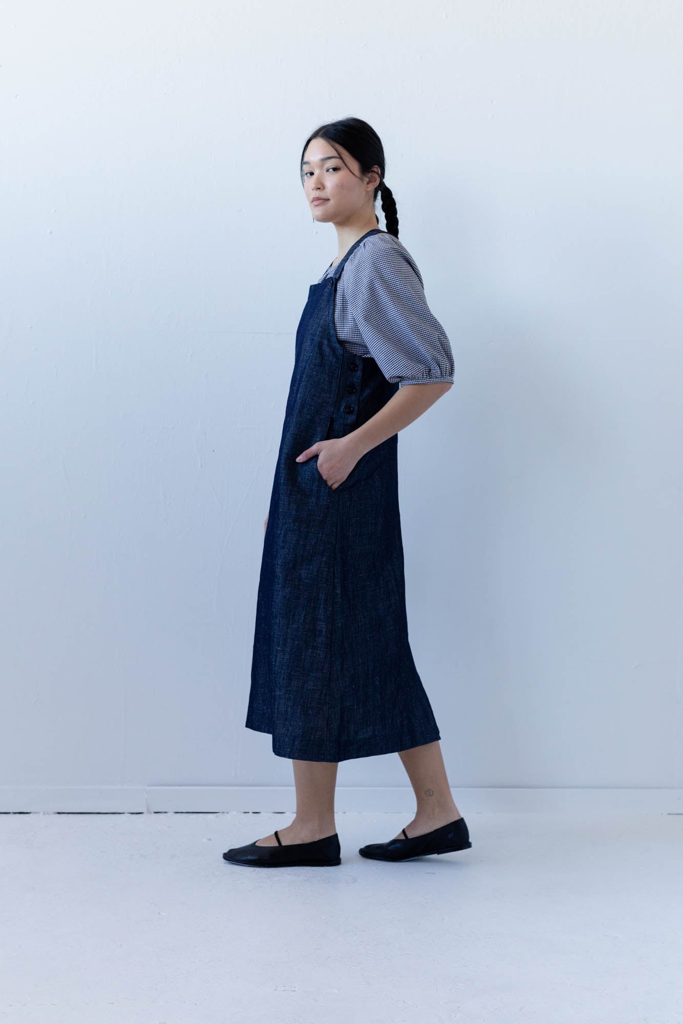 Noemi Apron Dress in Linen Denim