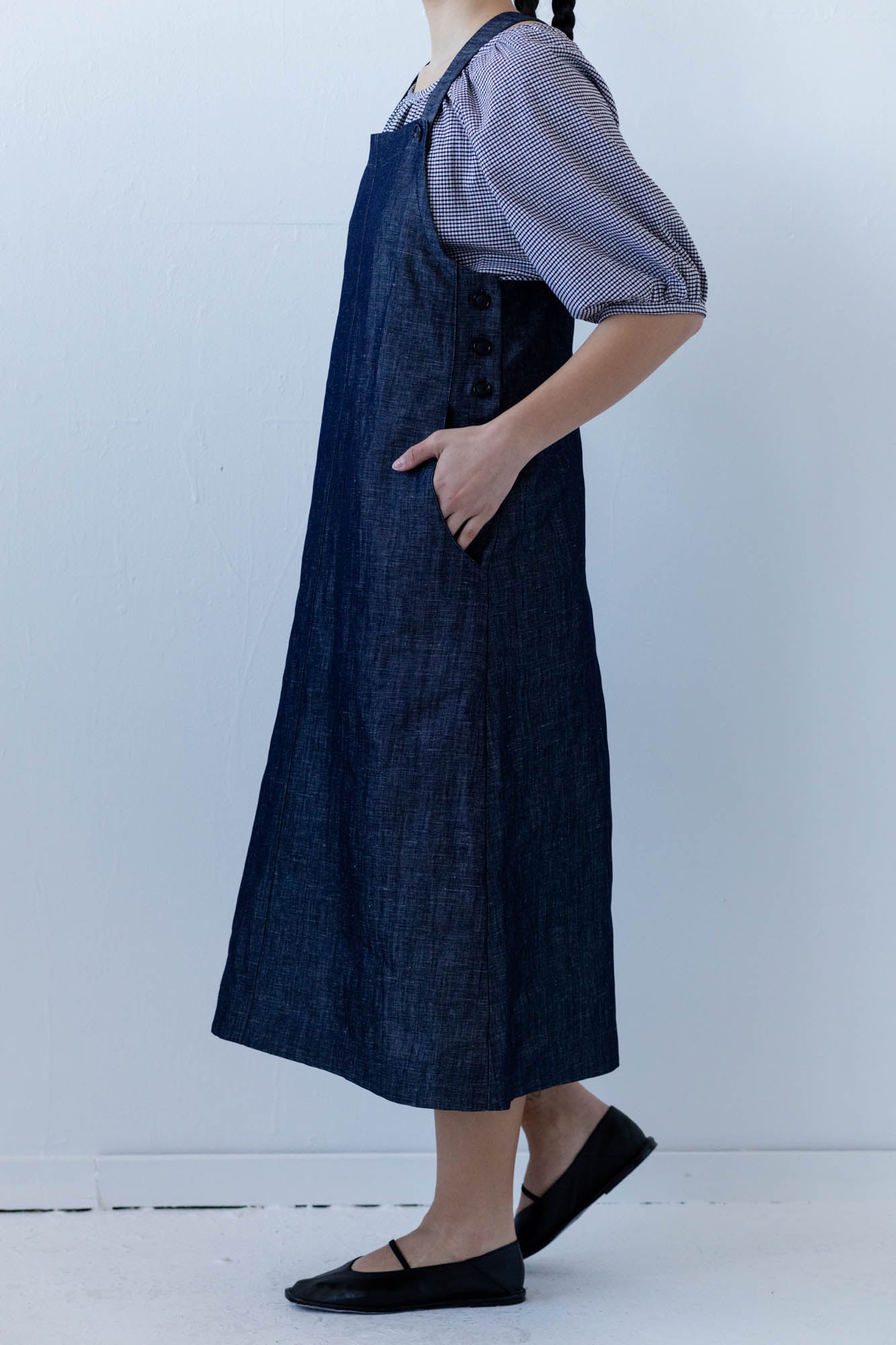 Noemi Apron Dress in Linen Denim