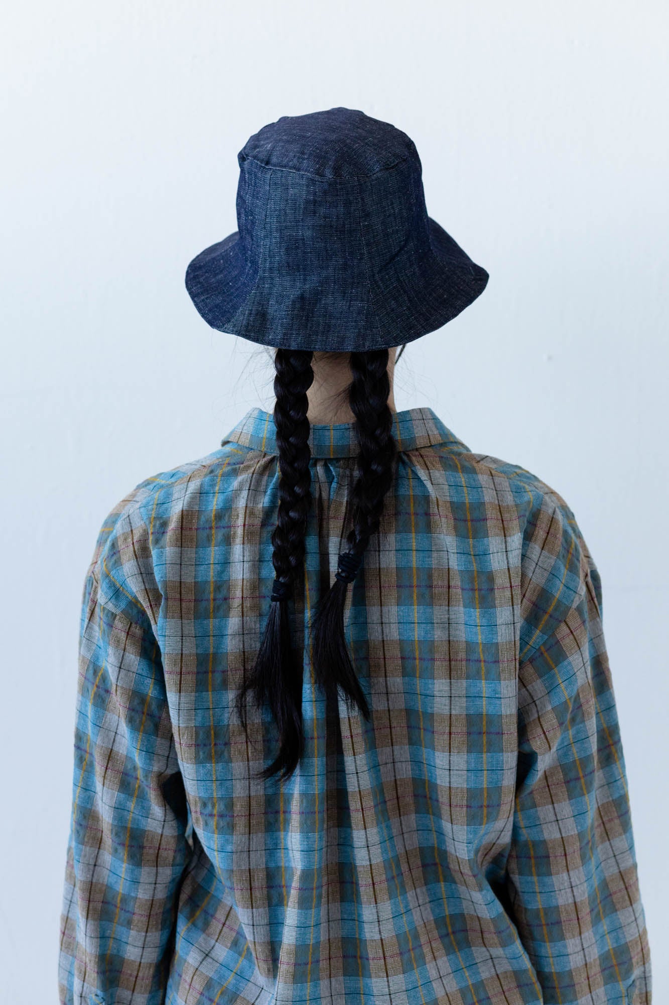 Tulip Hat in Linen Denim