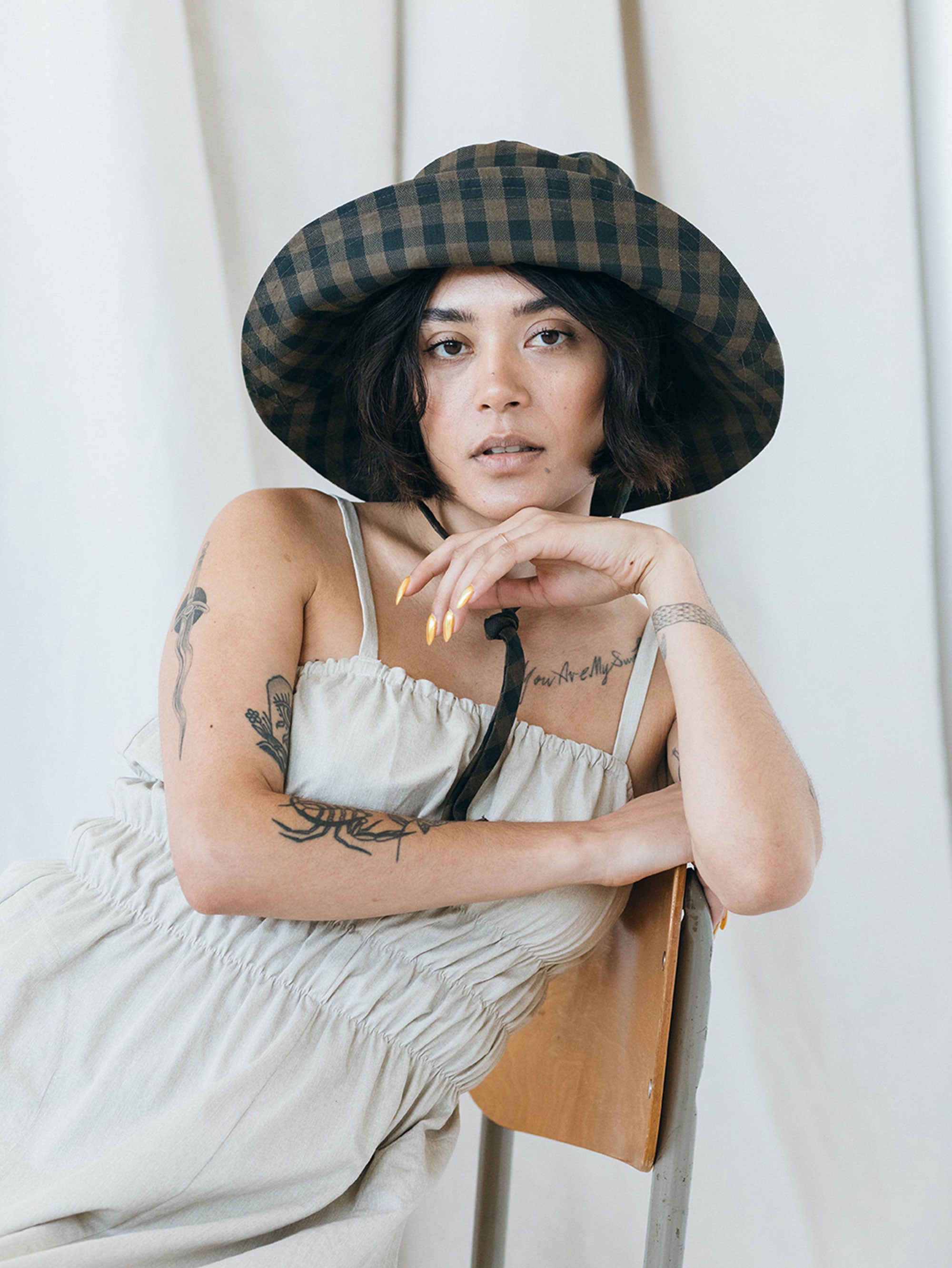 Garden Hat in Brown Gingham