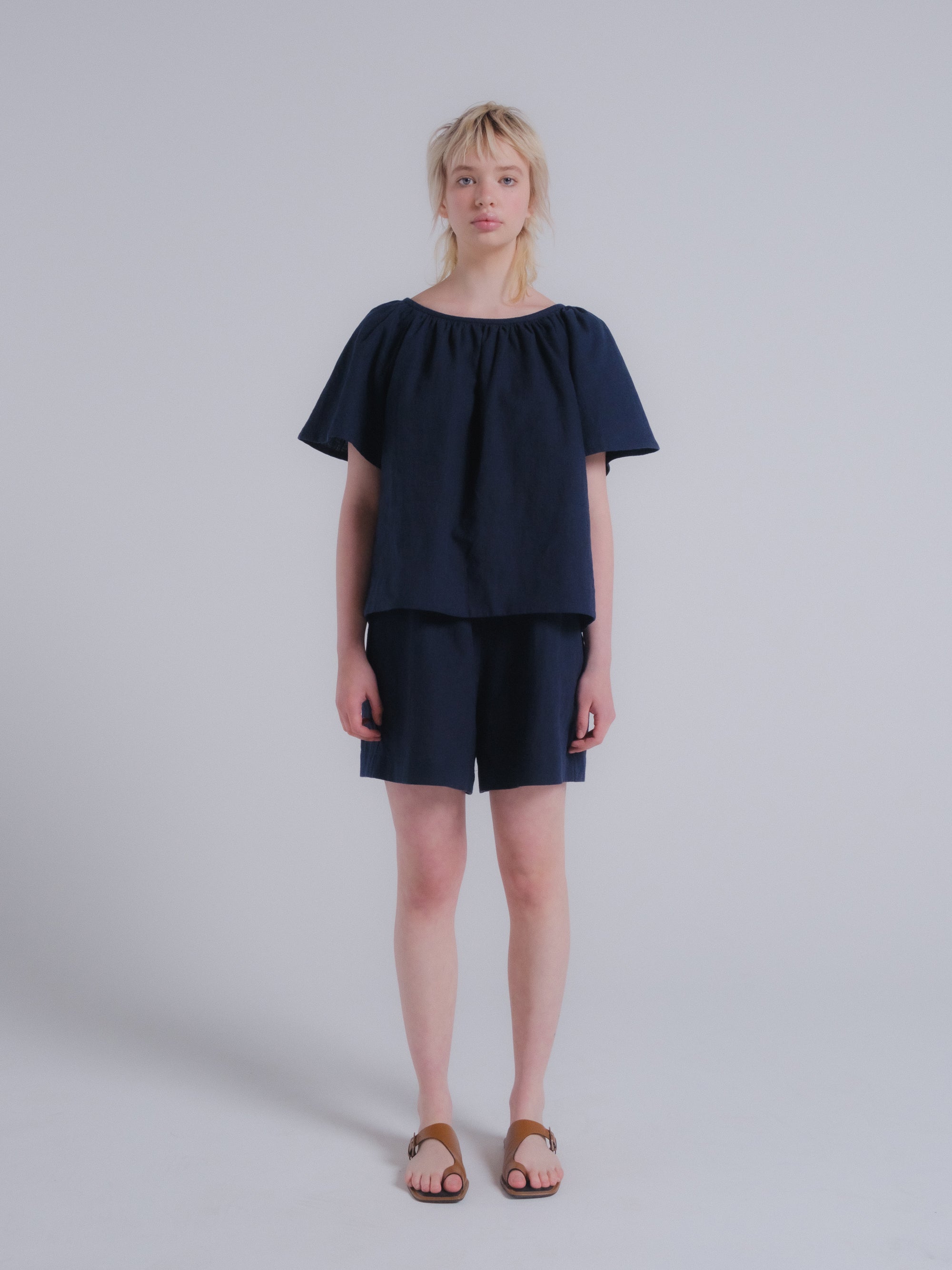 Prisca Top in Dark Indigo Linen