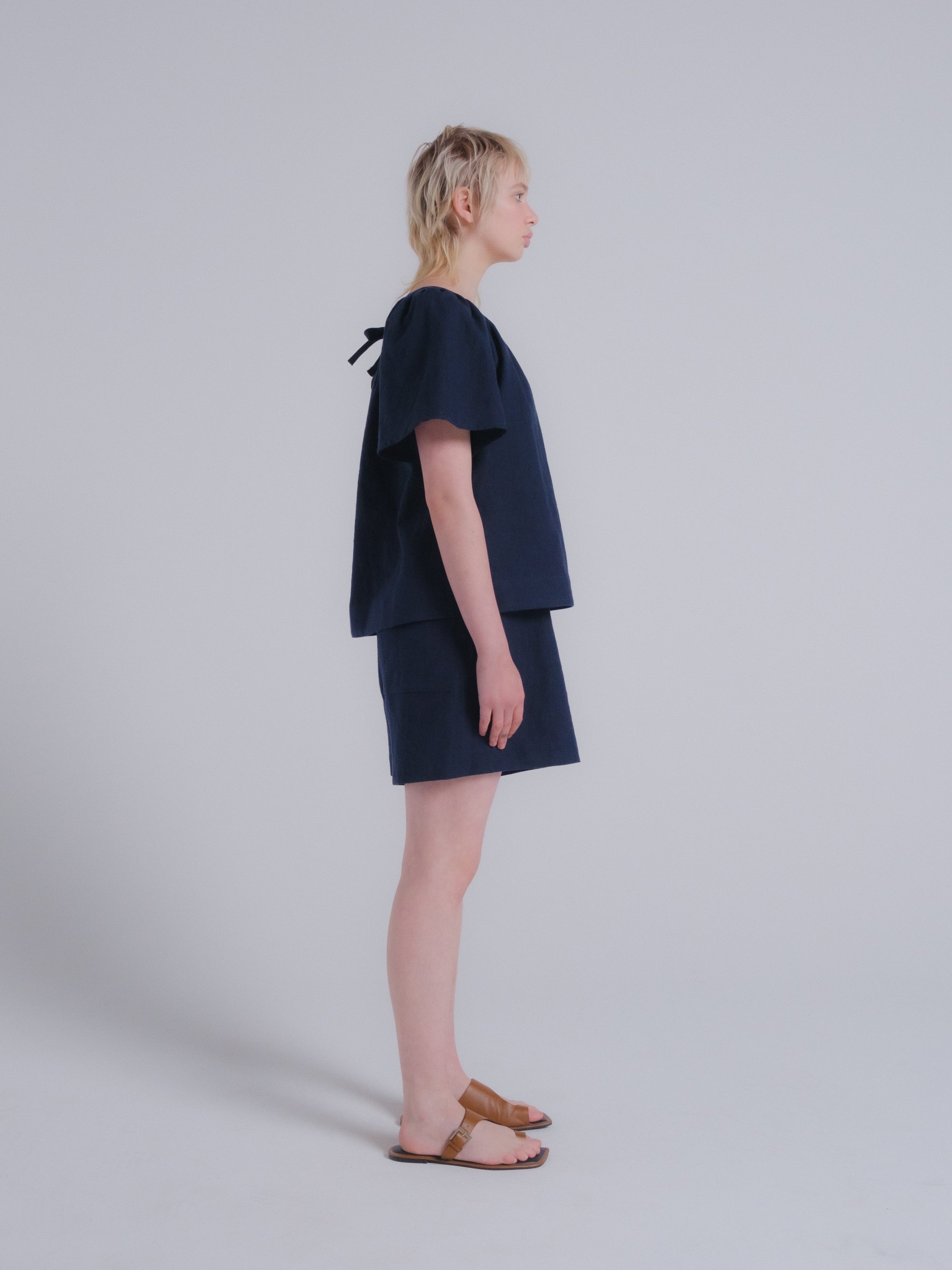 Prisca Top in Dark Indigo Linen