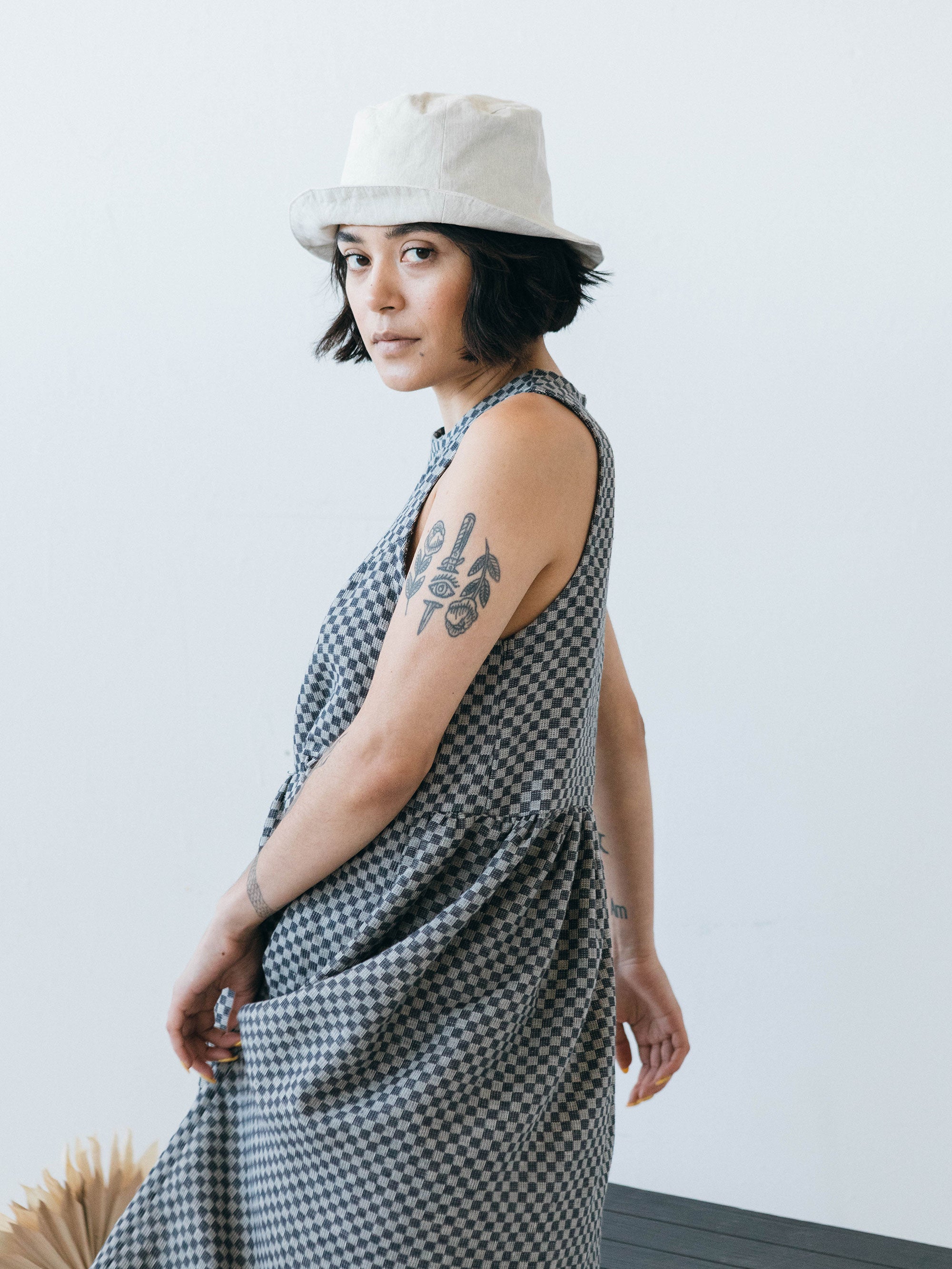 Tulip Hat in Natural Twill