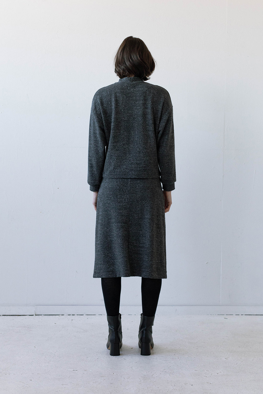 Mara Pullover in Charcoal Marl