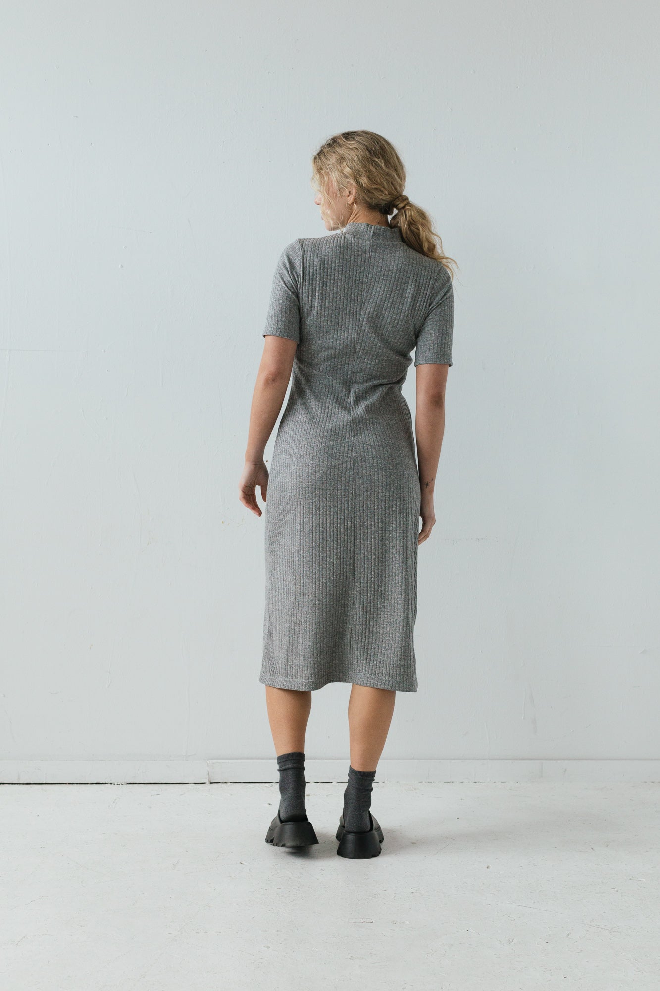 Mika Dress in Heather Gray Rib