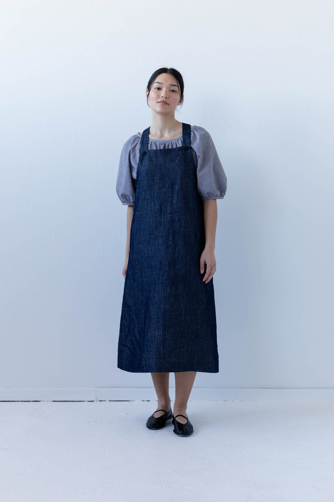 Noemi Apron Dress in Linen Denim