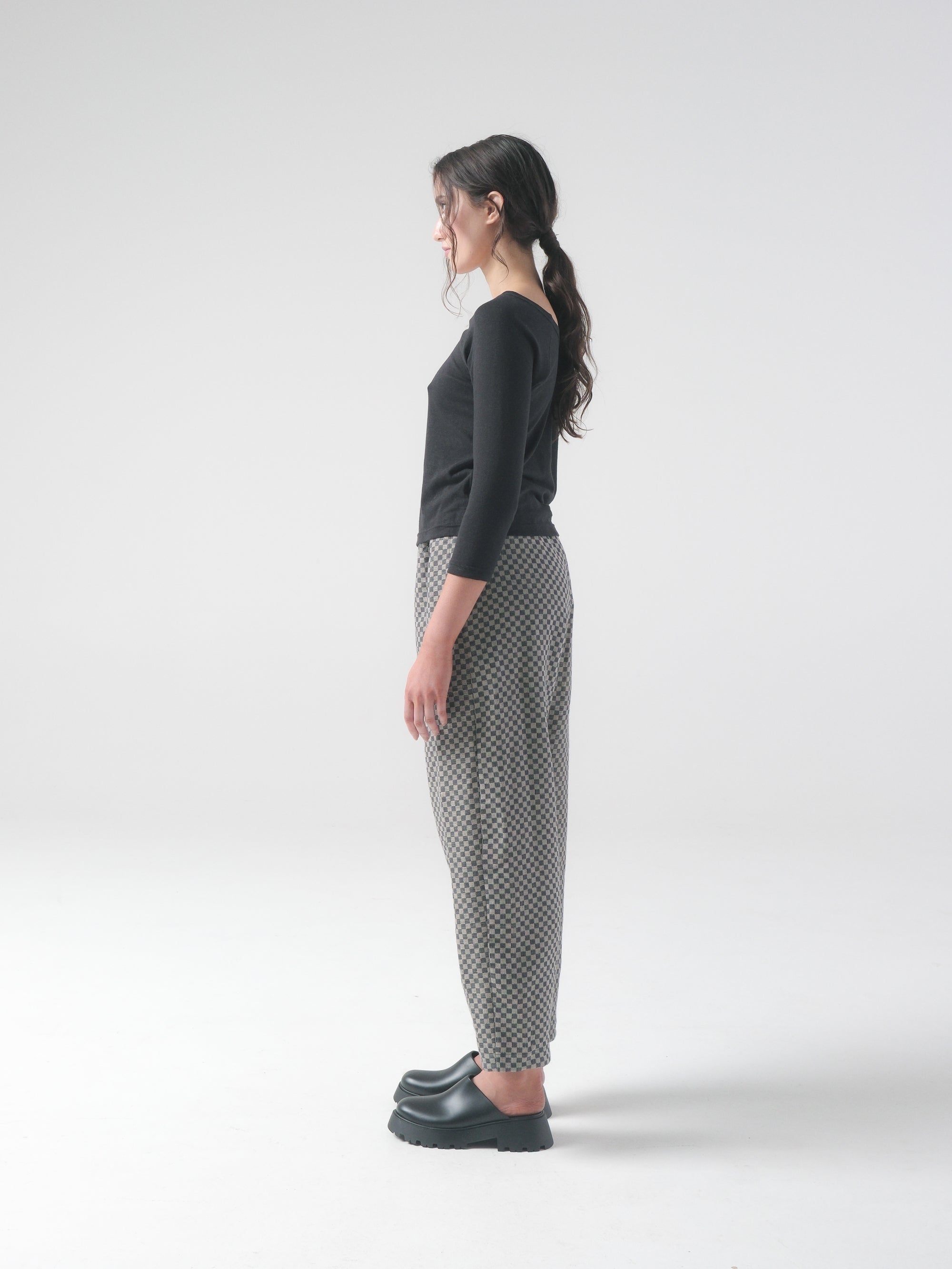 Lune Tee in Raven