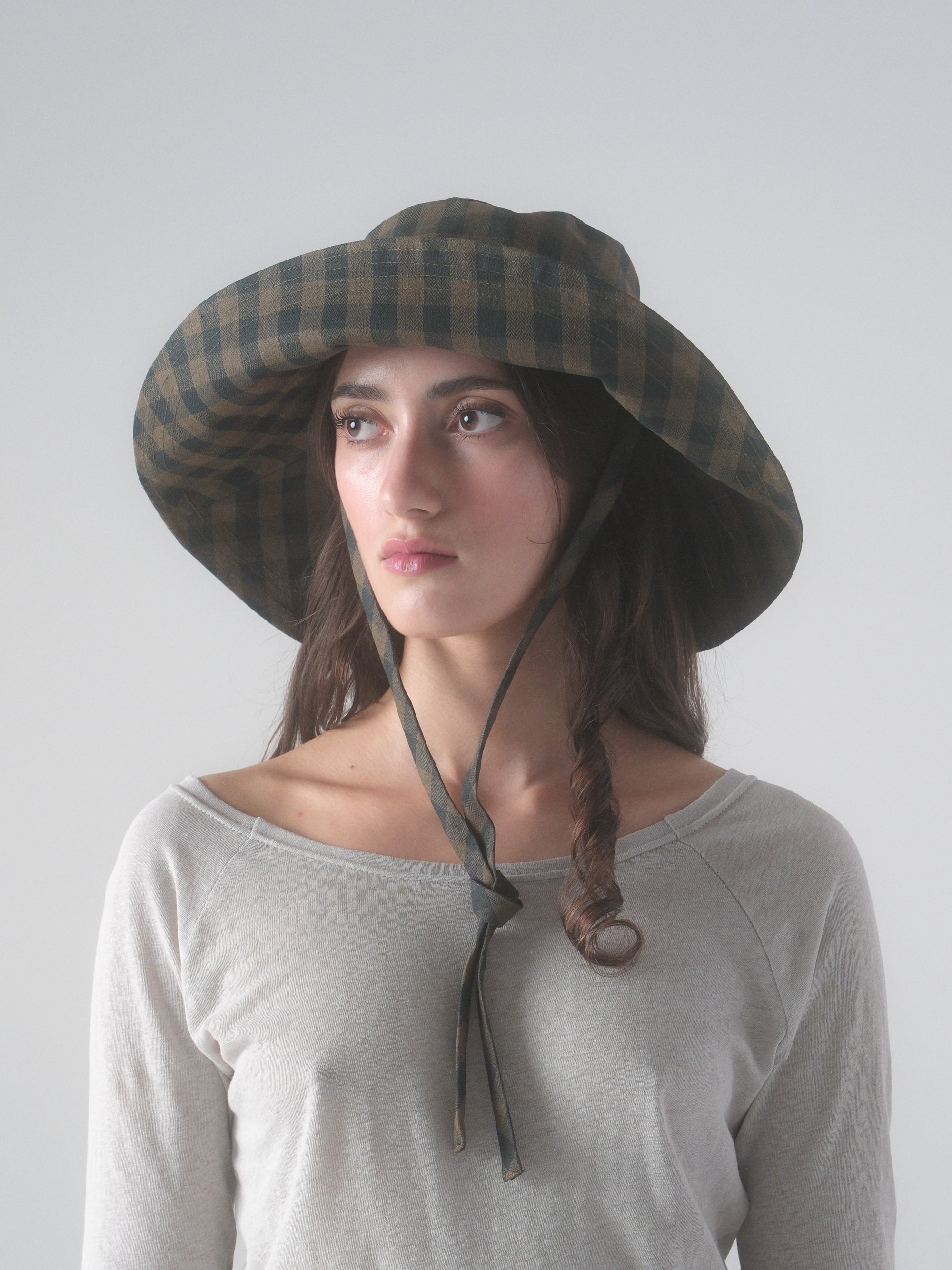 Garden Hat in Brown Gingham